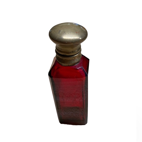 Continental Cranberry Red Glass Decanter Perfume Bottle - Picture 2 of 3